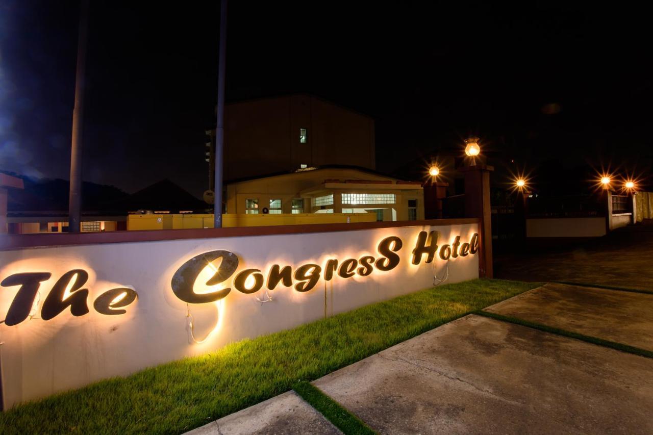 The Congress Hotel Accra Exteriör bild